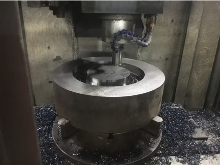 Últimos blogs de la empresa sobre Ruedas y engranajes de Kingrail: Soluciones de rieles forjados y fundidos de precisión para camiones pesados y aplicaciones industriales