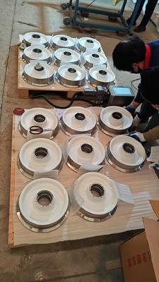 comprar Ruedas forjadas de ferrocarril templadas apagadas de alto rendimiento online manufacture