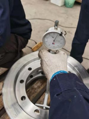 comprar El OEM forjó las ruedas de acero del carril, molde Crane Trolley Wheels del reborde online manufacture