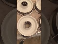 Ruedas de acero para rieles con protección de revestimiento